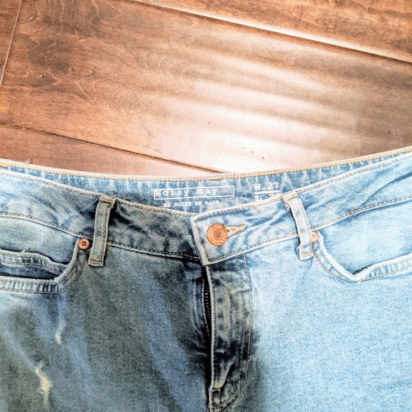 Noisy May Relaxed Fit Jeans 👖👖 - Picture 6 of 8
